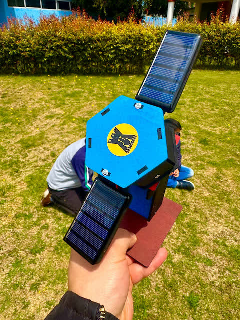 Robot Satelite Solar